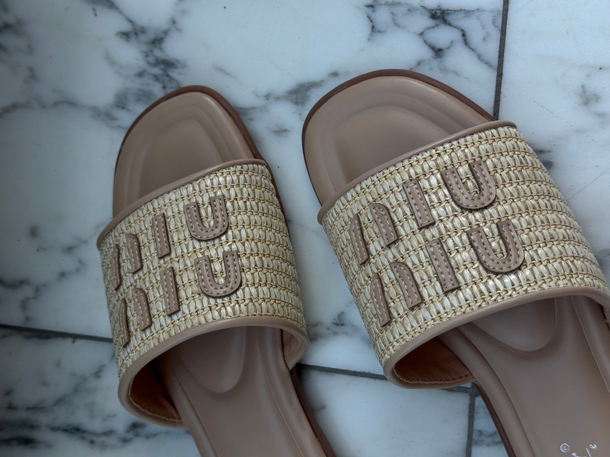 Slides Soleil – Natural Raffia